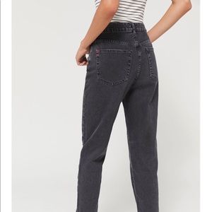 BDG Girlfriend Jeans Size 27W